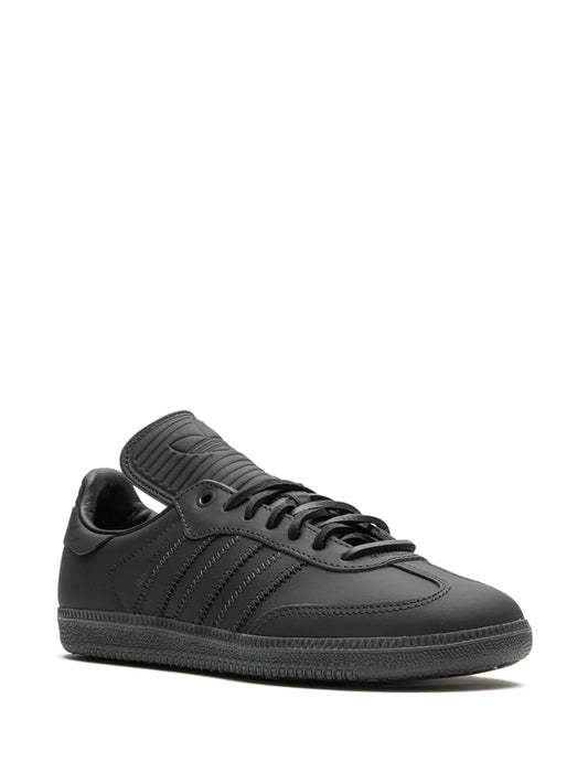 X Pharrell Humanrace Samba Charcoal Sneakers