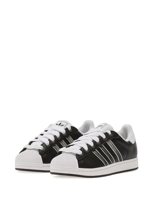Shell-Toe Three-Stripe Trainers