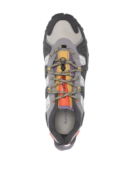 Colour-Block Panelled Sneakers
