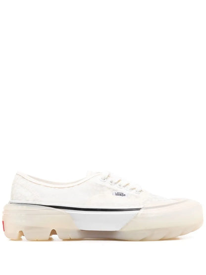 Vans Chunky Logo-Patch Lace-Up