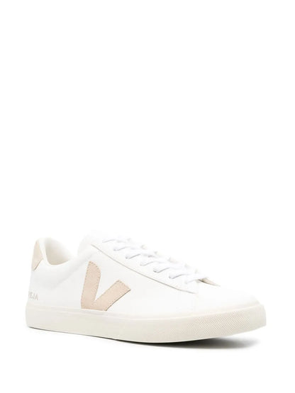 VEJA Campo Low-Top Lace-Up