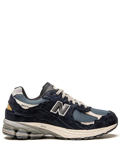 New Balance 2002R