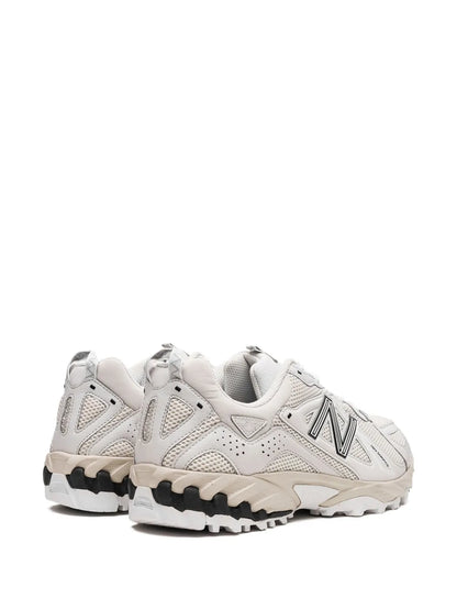 New Balance 610