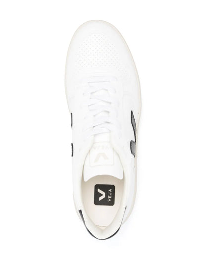 VEJA V-10 Low-Top