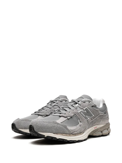 New Balance 2002R