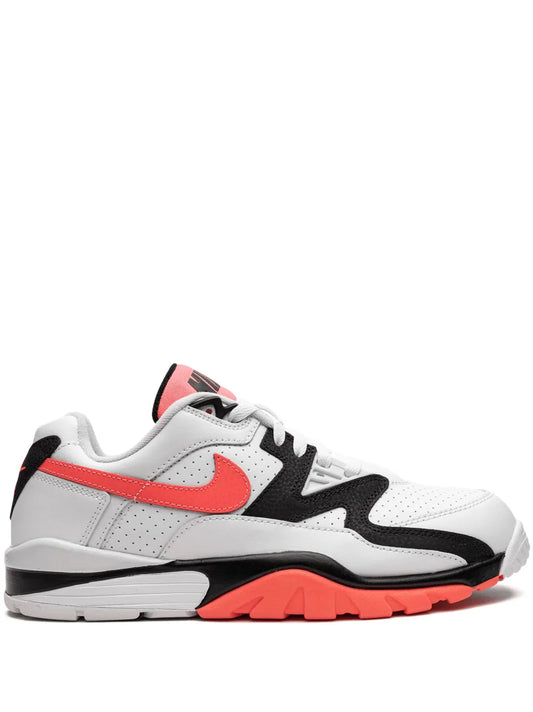 Air Cross Trainer 3 Low Sneakers