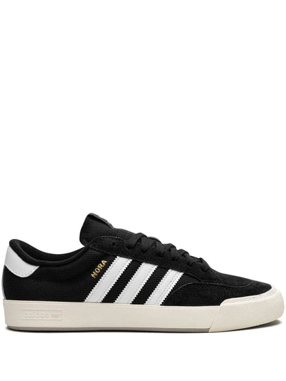 Nora Black/White Sneakers