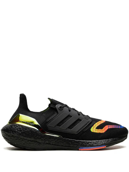 Ultraboost 22 Linear Energy Black Sneakers
