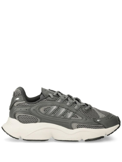 Ozmillen Sneakers