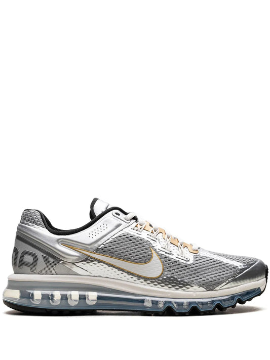 Air Max 2013 Metallic Sneakers