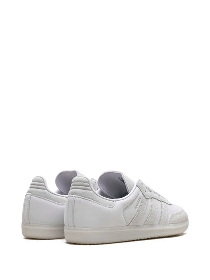 Samba Dash Grey Sneakers