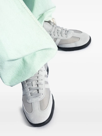 Samba Sneakers