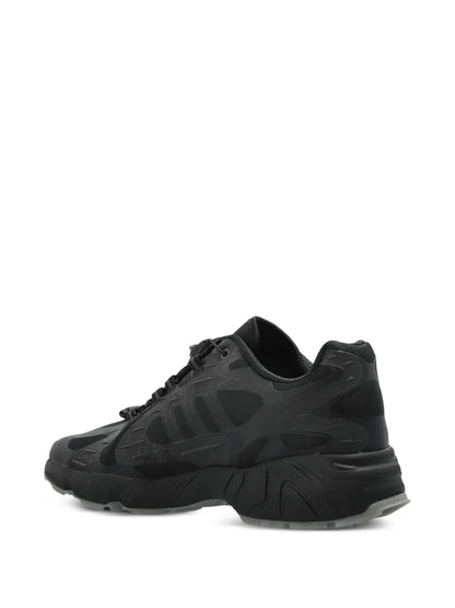 X 100 Thieves Savage Sneakers