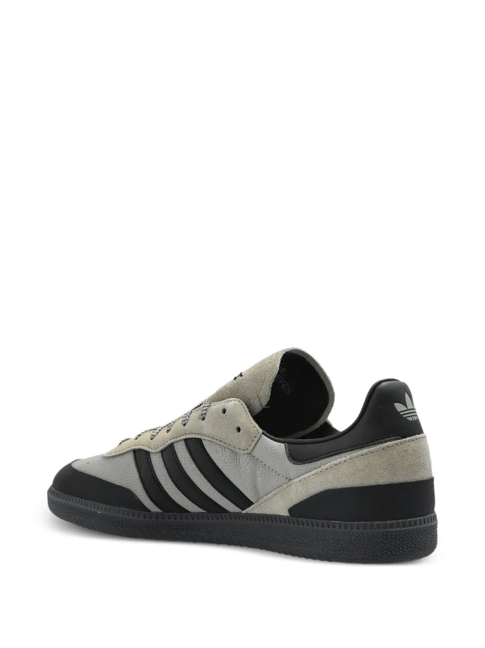 X 100 Thieves Palos Hills Sneakers