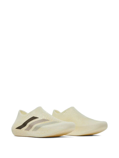 Climacool 25 Kith - Off White Light Brown Sneakers