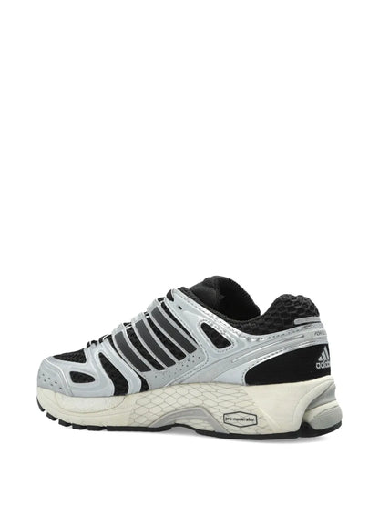 Adistar Mesh-Panel Sneakers