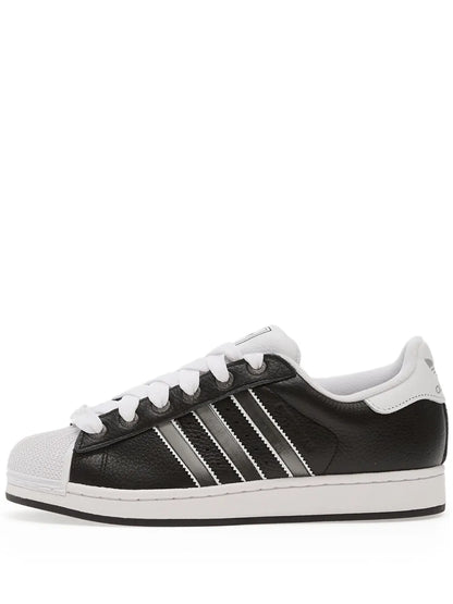 Shell-Toe Three-Stripe Trainers