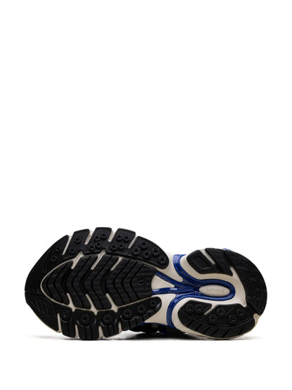 X Pharrell Williams Adistar Jellfish Sneakers
