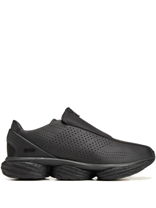 X Arte Antwerp Lightblaze Pod Perforated-Design Sneakers